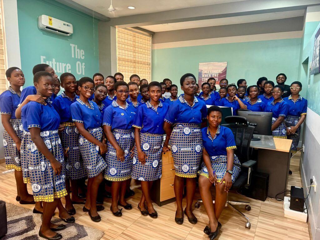 Students Explore AI Innovations at RAIL During Scifest 2025